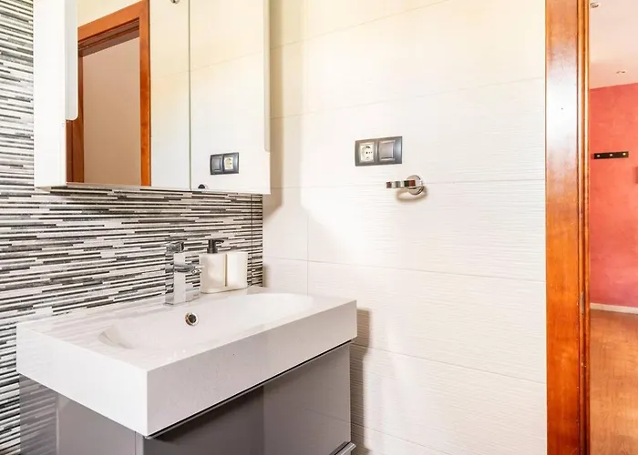 Lux Palacio Aparthotel 3*