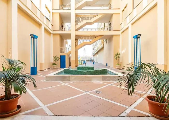 Lux Palacio Aparthotel 3*