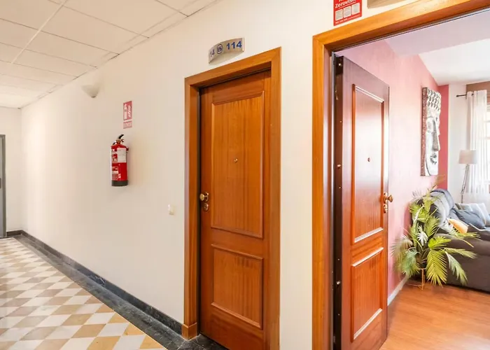 Lux Palacio 3*